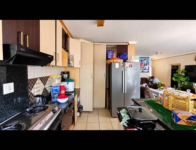 3 BEDROOM APARTMENT FOR SALE IN NEWCASTLE CBD